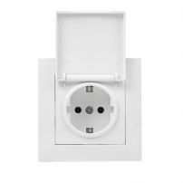 Розетка Валенсия 1-местная с/з 16А с крышкой и защ. штор. IP44 EKF PROxima